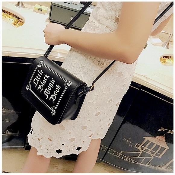 Little Black Magic Book purse 🔮 - Picture 2 of 15